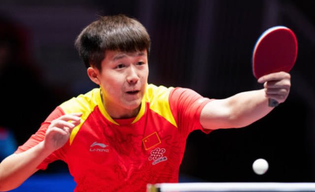 牢牢站稳领 牢牢站稳领