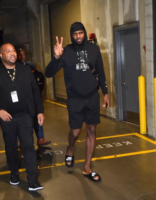 射重建手感 射重建手感